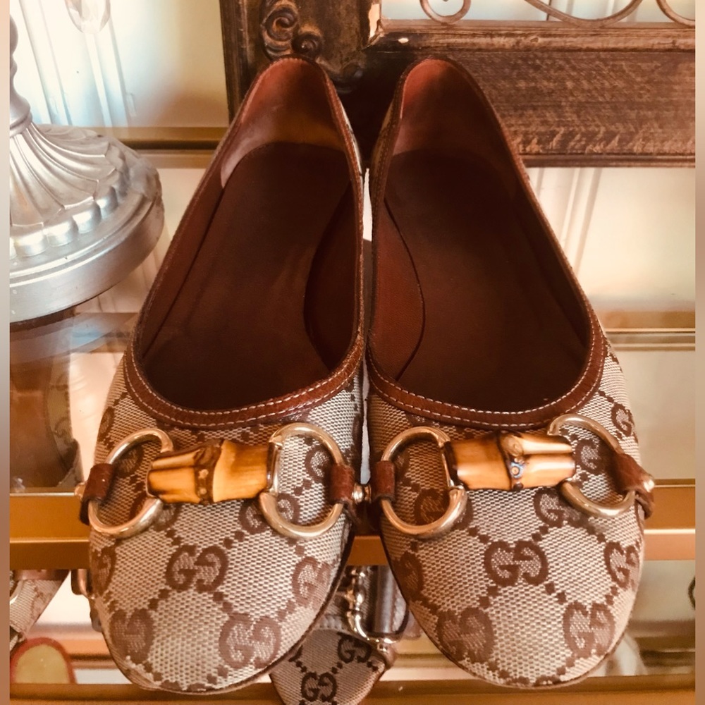Authentic Classic Gucci Flats 6.5